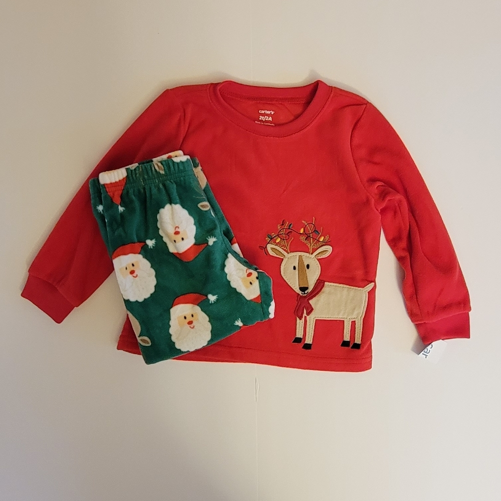 Carter's Christmas Pajama Set Size 2T - NWT